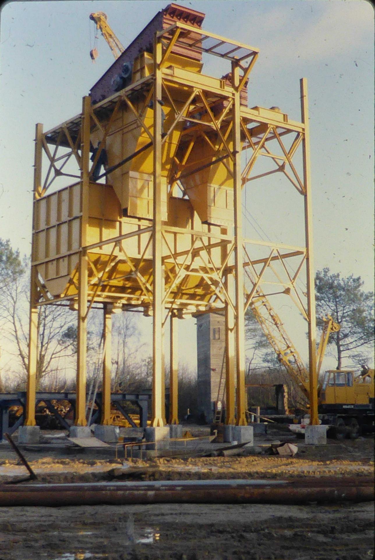 02 81 a 01 83 33