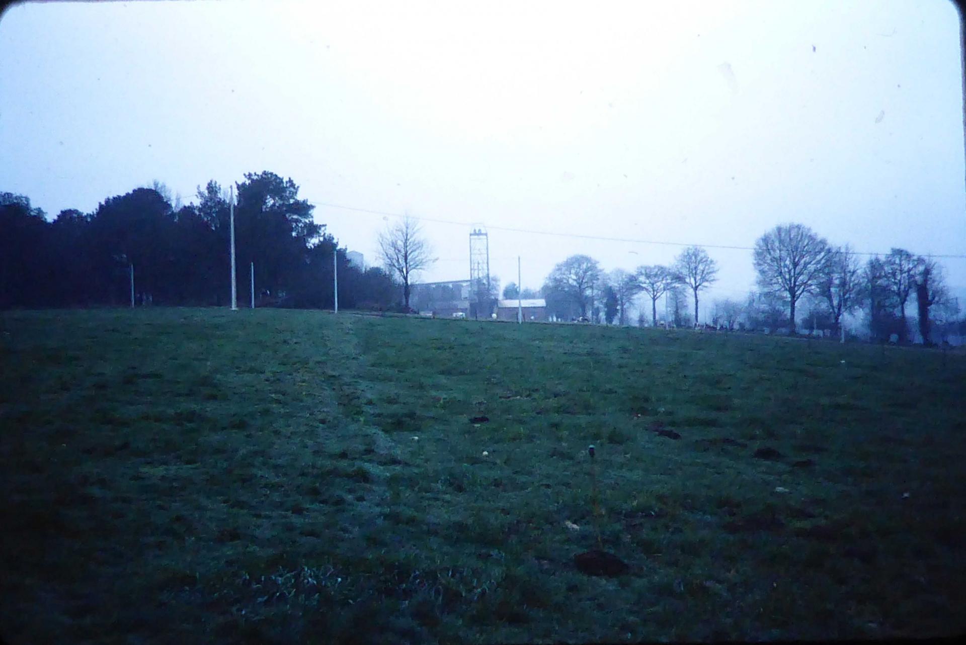 07 1977 a 09 1980 10