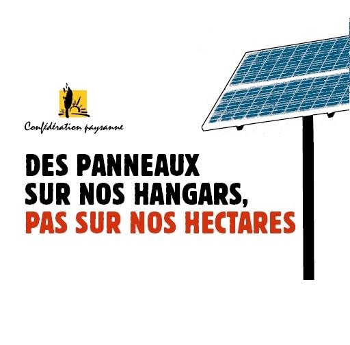 Des panneaux sur nos hangars